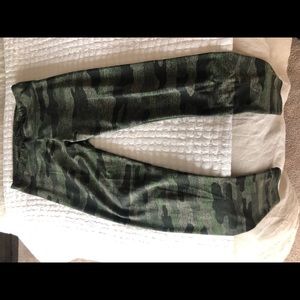 Lucky brand Camo leggings